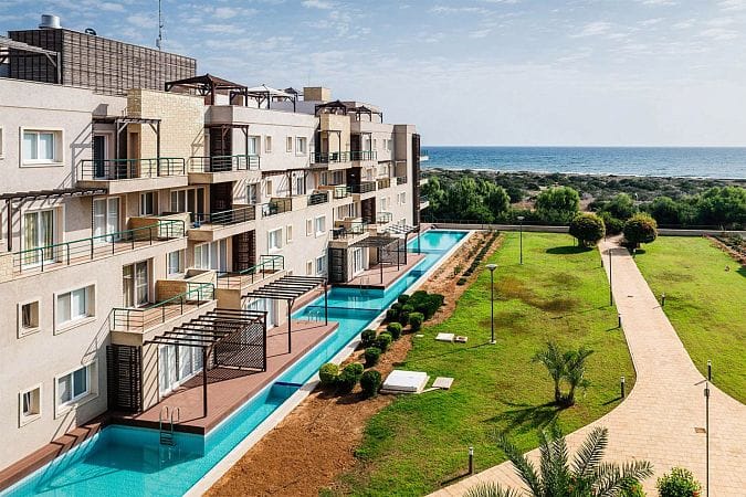 2-комнатные апартаменты 54 м² в 100 метрах от песчаного пляжа - фото № 3