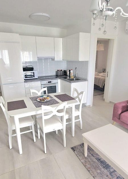 2-комнатные апартаменты 54 м² в 100 метрах от песчаного пляжа - фото № 11