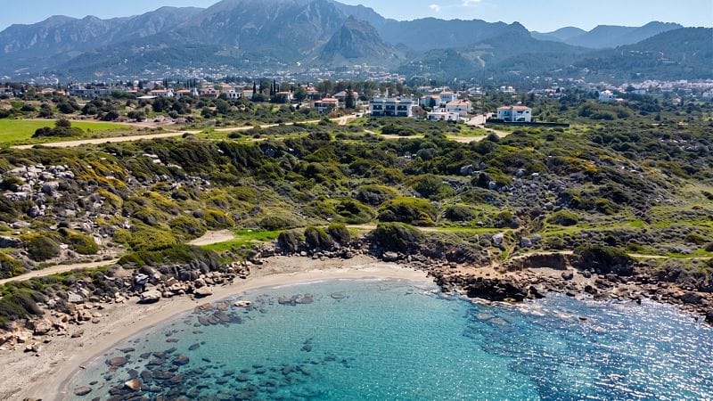 3-комнатный таунхаус 120 м² с двумя террасами на первой береговой линии - фото № 1