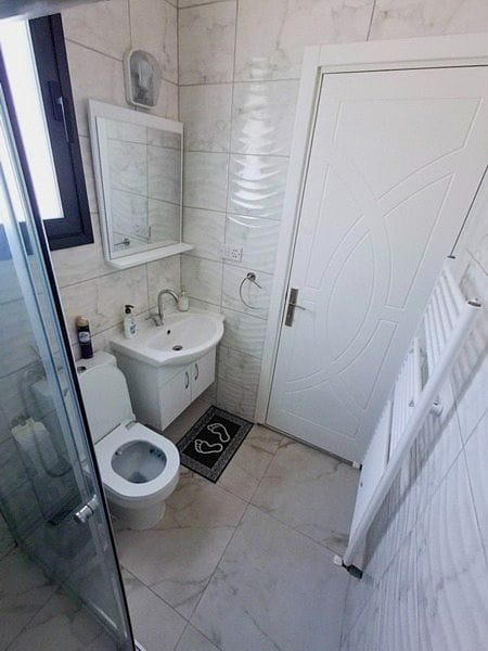 3-комнатный таунхаус 120 м² с двумя террасами на первой береговой линии - фото № 20