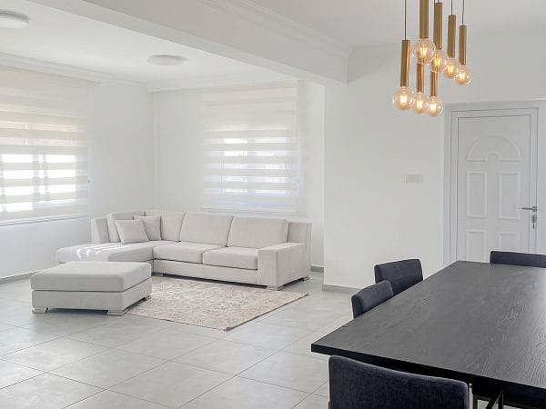 4-комнатная вилла 170 м² с террасой 40 м² в комплексе с инфраструктурой - фото № 5
