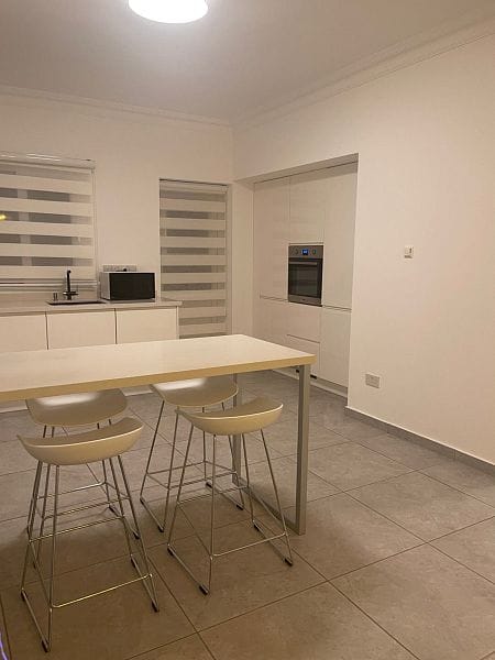 4-комнатная вилла 170 м² с террасой 40 м² в комплексе с инфраструктурой - фото № 9