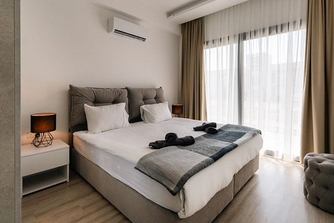 2-комнатные апартаменты 71 м² с террасой 16 м² и небольшим частным двориком - фото № 11