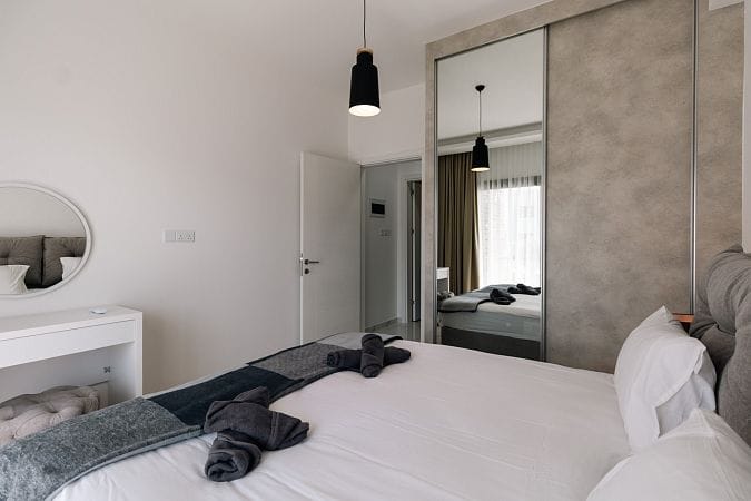 2-комнатные апартаменты 71 м² с террасой 16 м² и небольшим частным двориком - фото № 13