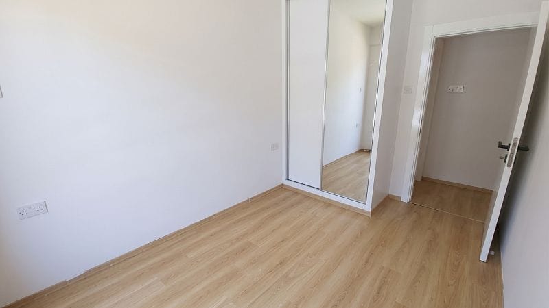 3-комнатные апартаменты 75 м² неподалёку от Кирении - фото № 8