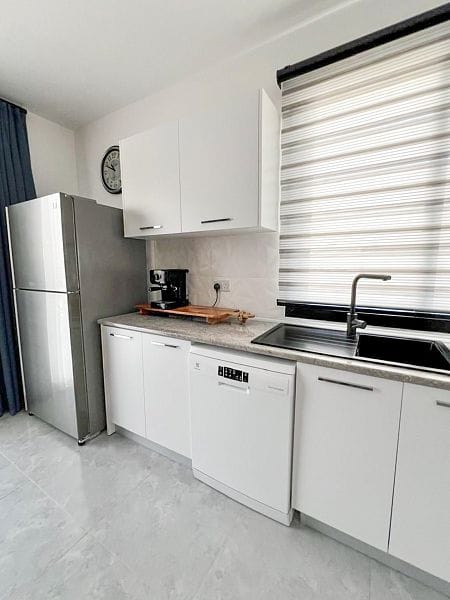 4-комнатный пентхаус 150 м² с террасой на крыше 100 м² и видом на море! - фото № 11