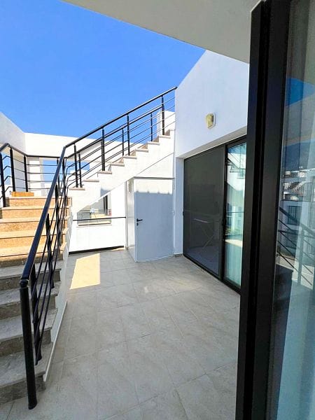 4-комнатный пентхаус 150 м² с террасой на крыше 100 м² и видом на море! - фото № 18