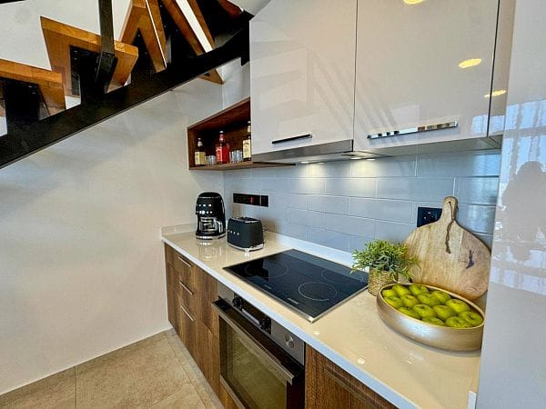 3-комнатные апартаменты 126 м² с терраса на крыше 60 м² в 10 минутах от пляжа - фото № 10