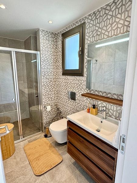 3-комнатные апартаменты 126 м² с терраса на крыше 60 м² в 10 минутах от пляжа - фото № 33