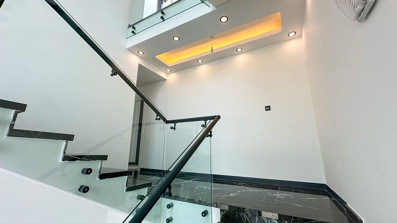 5-комнатная вилла 304 м² с приватным бассейном в 500 метрах от пляжа - фото № 16