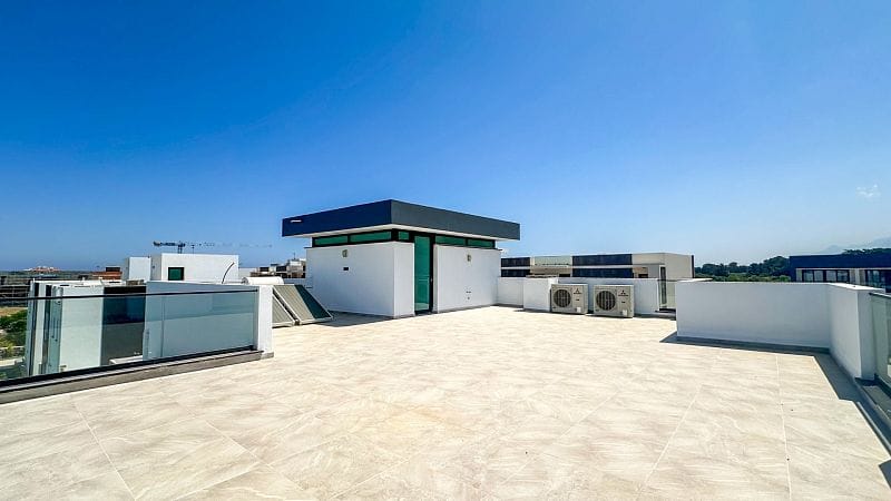 5-комнатная вилла 304 м² с приватным бассейном в 500 метрах от пляжа - фото № 31