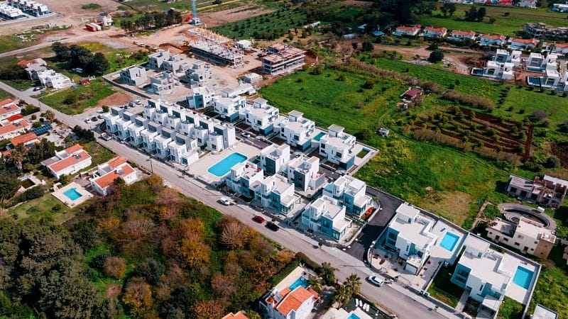 5-комнатная вилла 304 м² с приватным бассейном в 500 метрах от пляжа - фото № 35