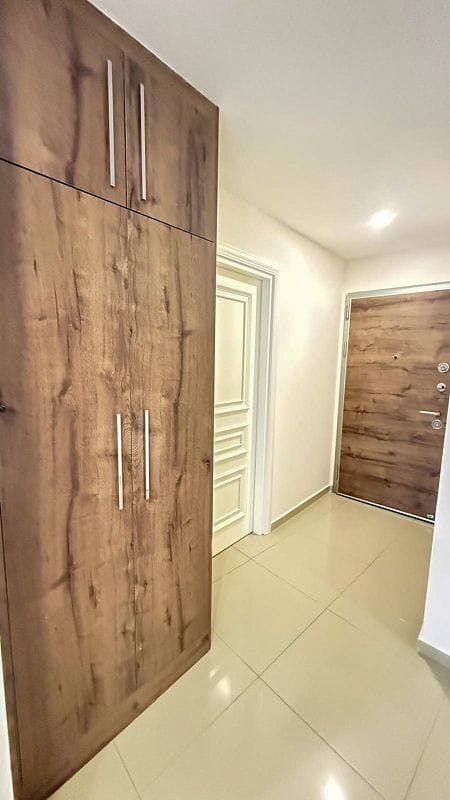 4-комнатные апартаменты 136 м² с мебелью и техникой в центре Кирении - фото № 7