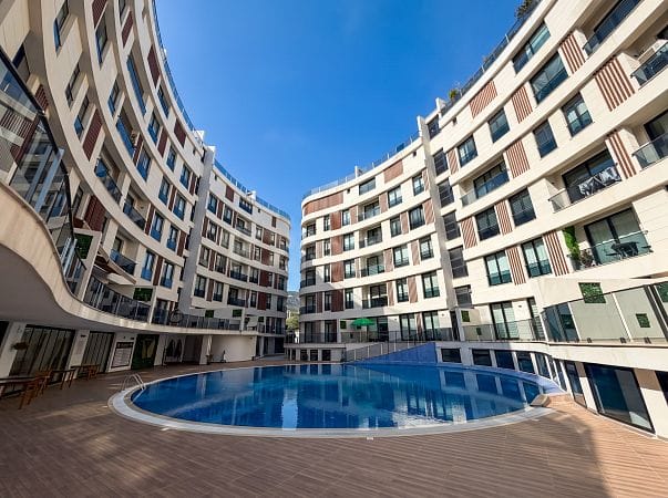 4-комнатные апартаменты 136 м² с мебелью и техникой в центре Кирении - фото № 20