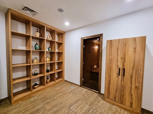 4-комнатные апартаменты 136 м² с мебелью и техникой в центре Кирении - фото № 24