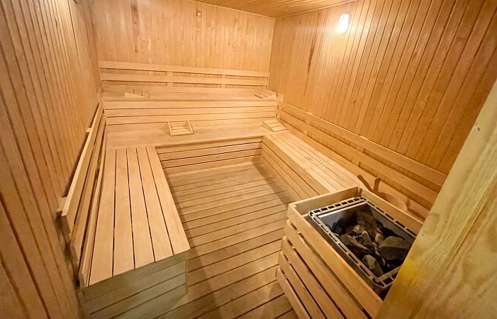 4-комнатные апартаменты 136 м² с мебелью и техникой в центре Кирении - фото № 25