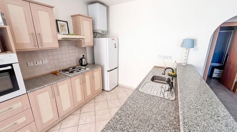 3-комнатные апартаменты 72 м² с балконом всего в 200 метрах от моря! - фото № 10