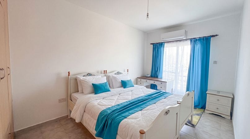 3-комнатные апартаменты 72 м² с балконом всего в 200 метрах от моря! - фото № 11