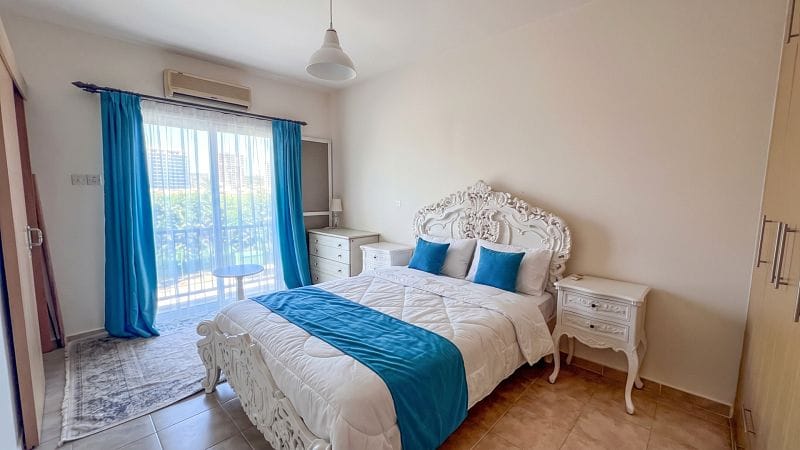 3-комнатные апартаменты 72 м² с балконом всего в 200 метрах от моря! - фото № 13