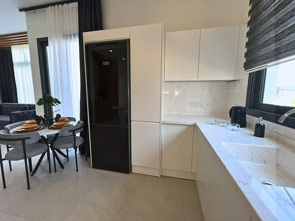 3-комнатные апартаменты 90 м² в 300 метрах от моря! - фото № 12