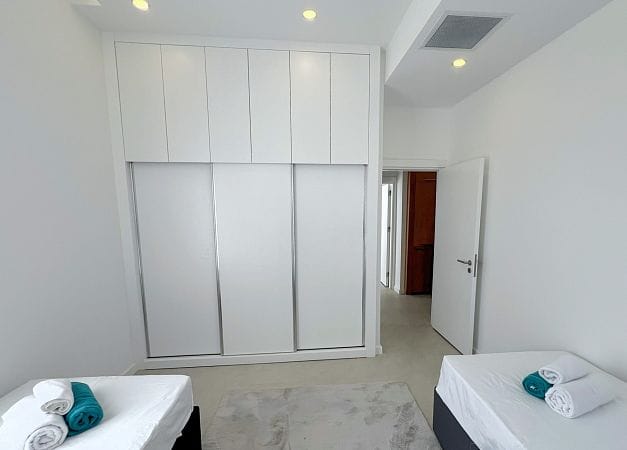 3-комнатные апартаменты 90 м² в 300 метрах от моря! - фото № 16