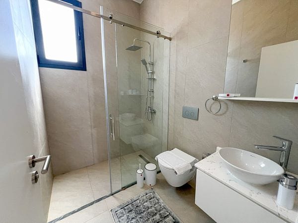 3-комнатные апартаменты 90 м² в 300 метрах от моря! - фото № 18
