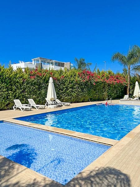 3-комнатные апартаменты 71 м² с террасой на крыше 60 м² в районе Кирении - фото № 16